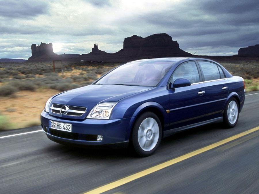  Opel Vectra 2002 года  (фото 15 из 23)